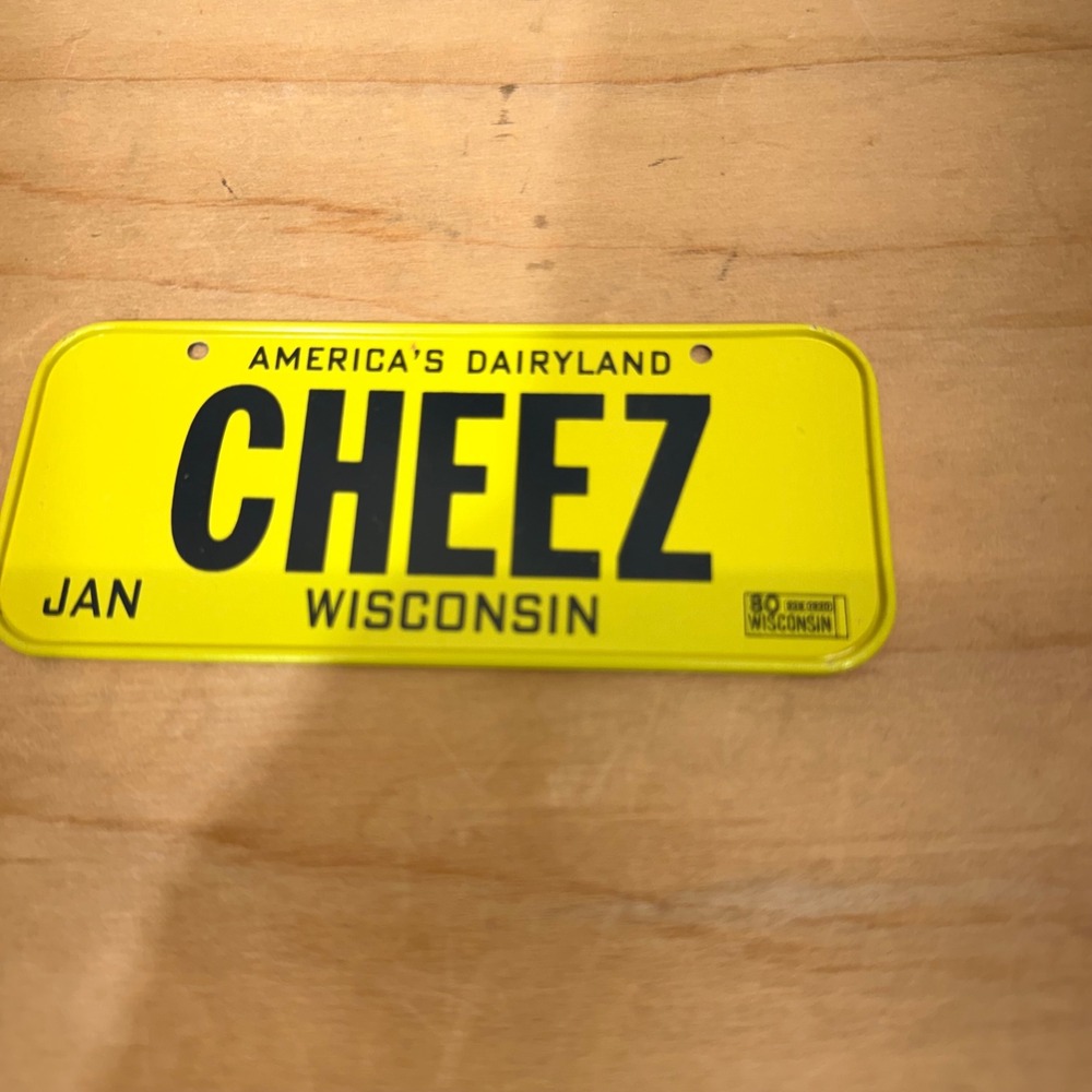 Wisconsin Novelty Bicycle‎ Miniature License Plate Yellow CHEEZ Souvenir Metal
